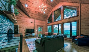 Smart-TV, Kamin, Videospiele, Arbeitsbereiche