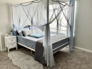 3 bedrooms, WiFi