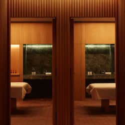 Couples treatment room(s), steam room, Turkish bath/hammam