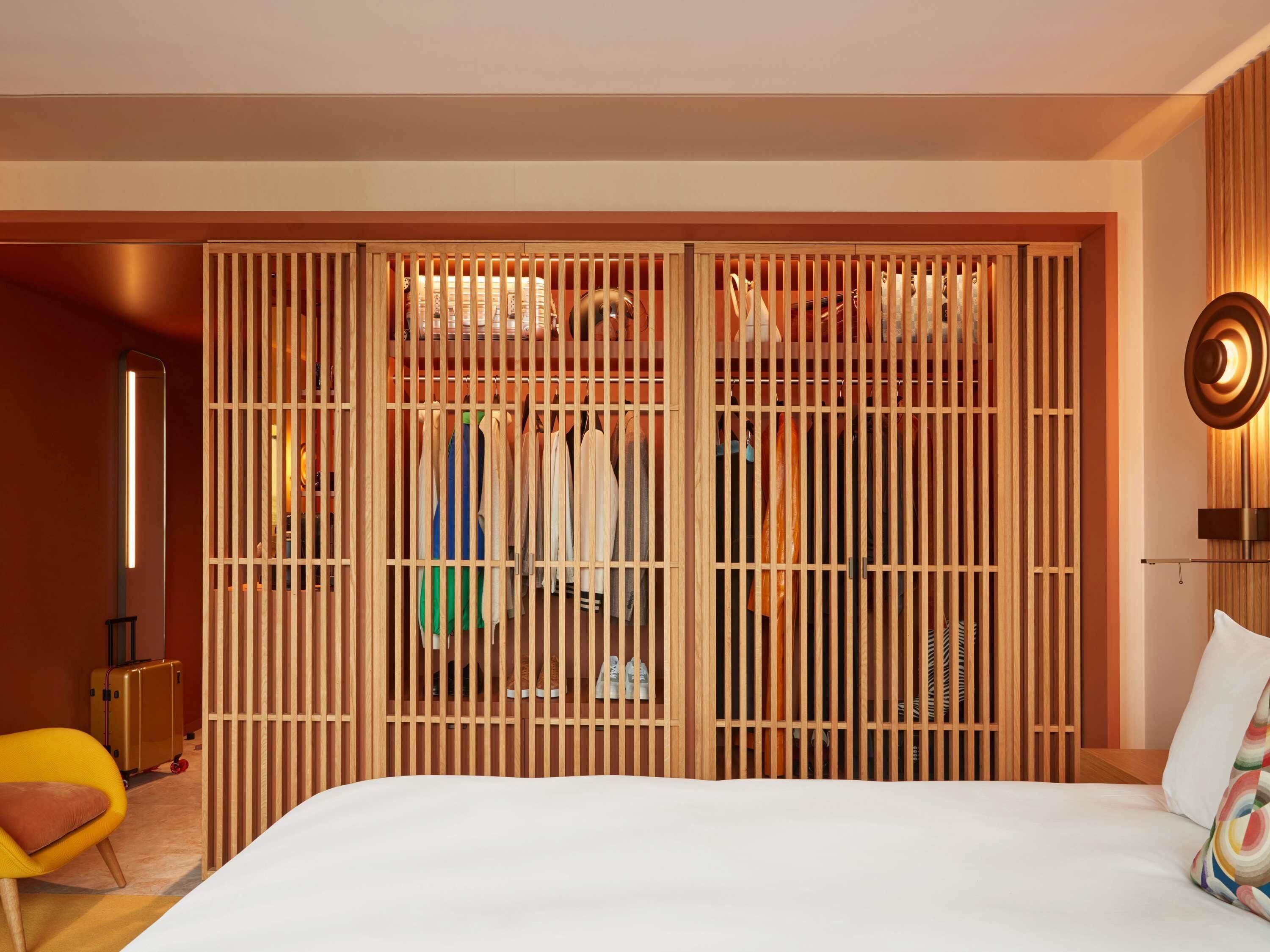 Ropa de cama de alta calidad, cubrecamas y colchones con pillow-top 