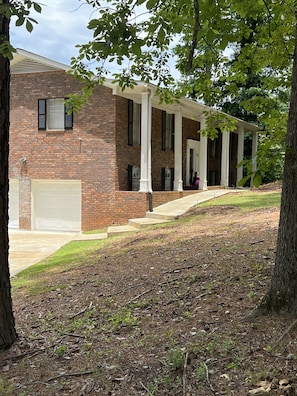 Front of property - Urban Lake House (Atlanta)
