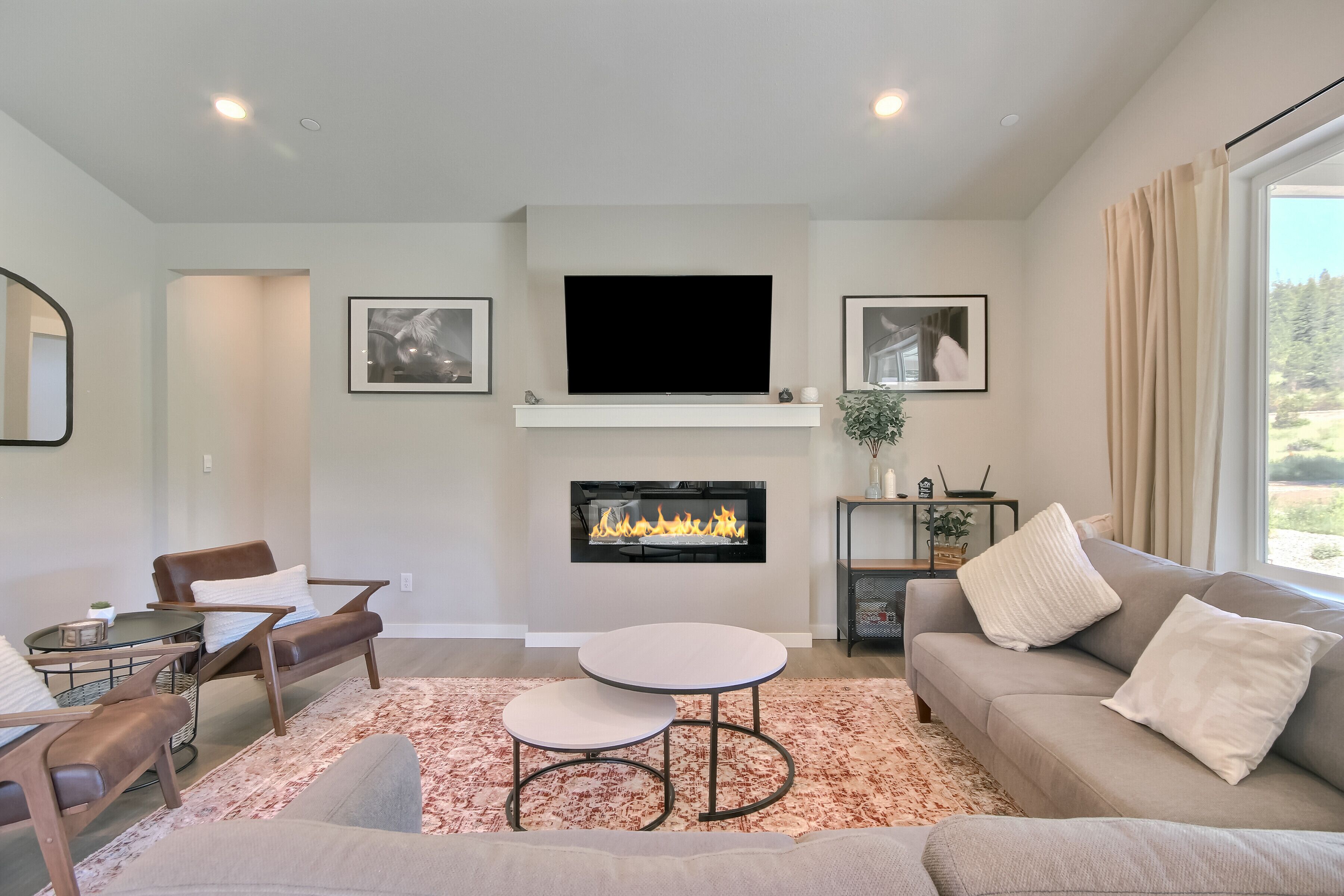 Smart TV, fireplace, foosball