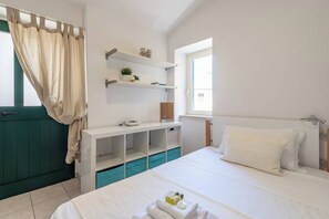 2 chambres, fer et planche à repasser, accès au Wi-Fi (inclus)