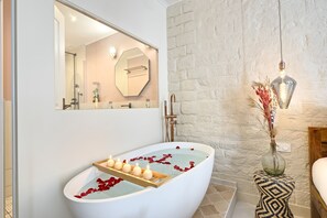 Appartement Luxe, salle de bains attenante
