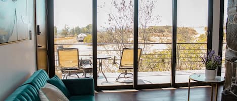 Cabana Grand | Minibar, planxa i posts de planxar, wifi gratuïta i roba de llit