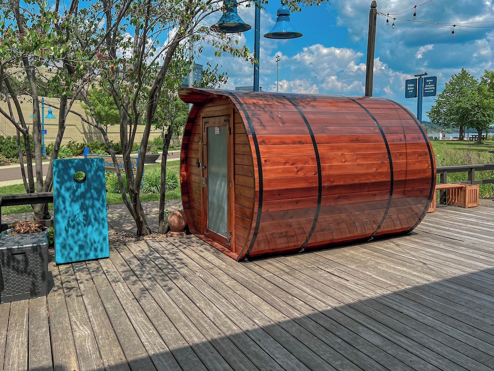 Endion Station Inn by null