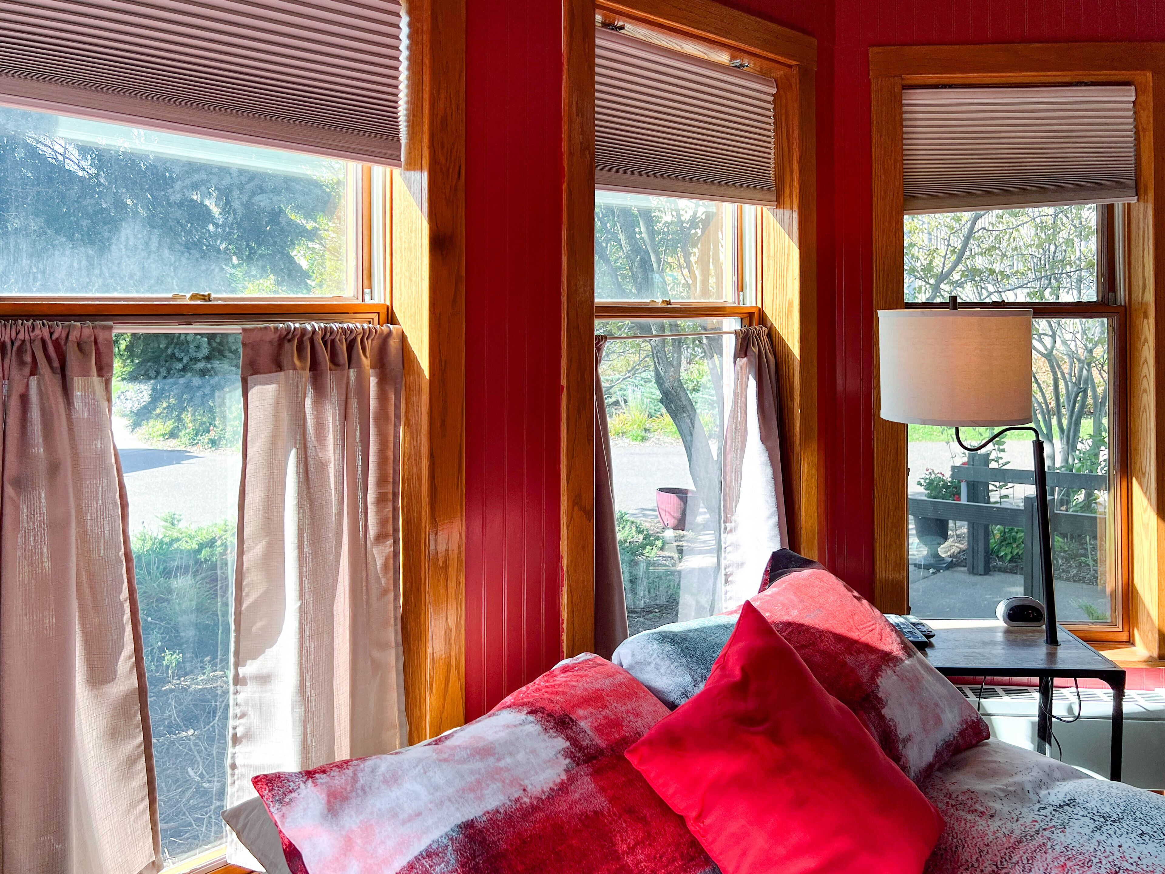 endion station 4 | city view