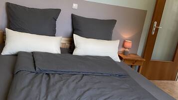 2 bedrooms, free WiFi