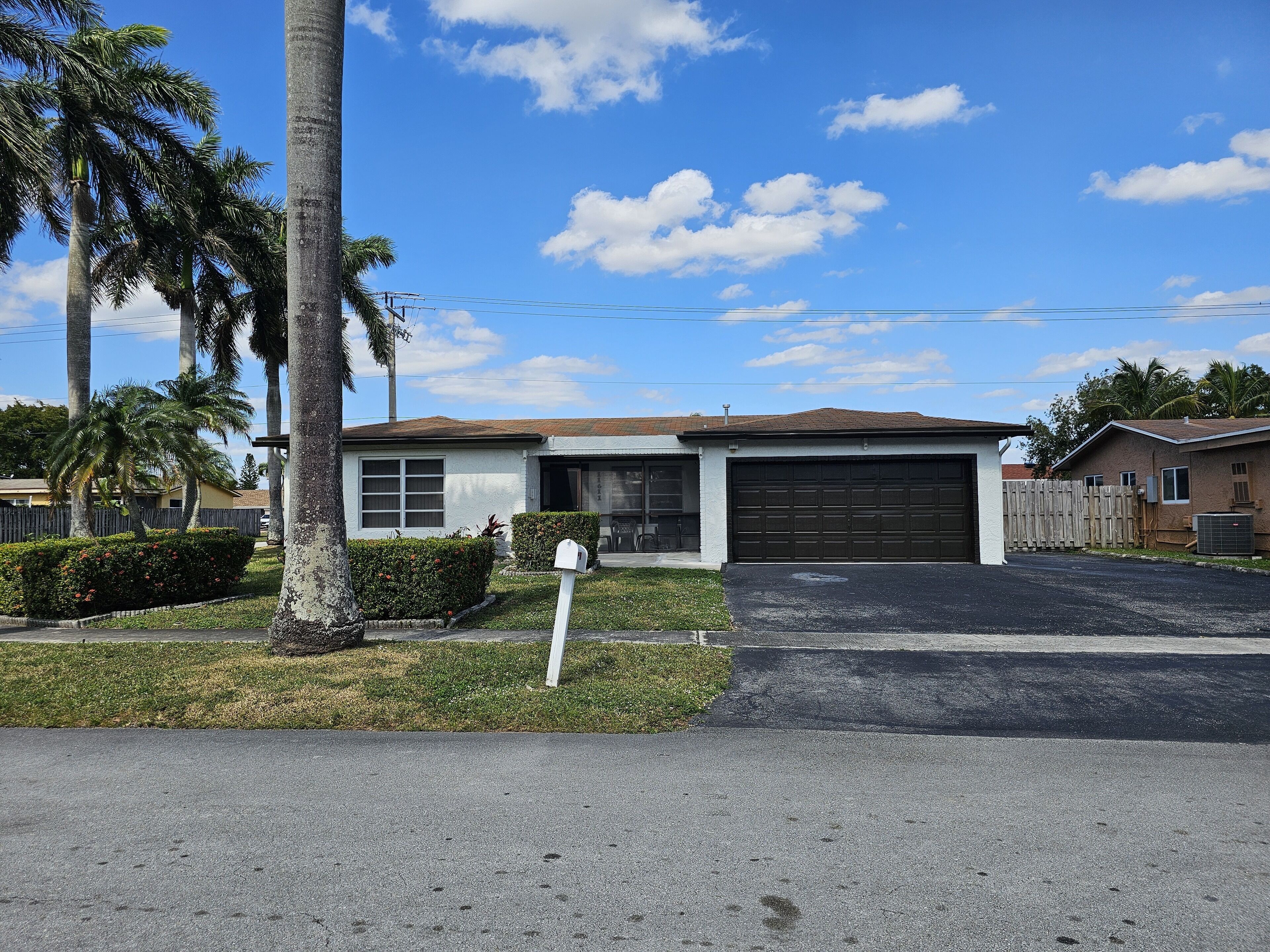 Updated Bungalow in a quiet neighborhood