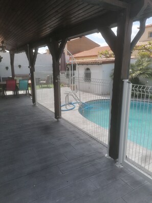 Piscine extérieure