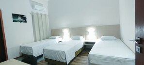 Kamar Triple Tradisional | Meja kerja dan Wi-Fi gratis