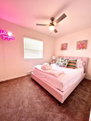 2 chambres, Wi-Fi gratuit, draps fournis