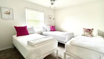 2 chambres, Wi-Fi gratuit, draps fournis