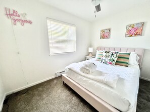 2 bedrooms, free WiFi, bed sheets