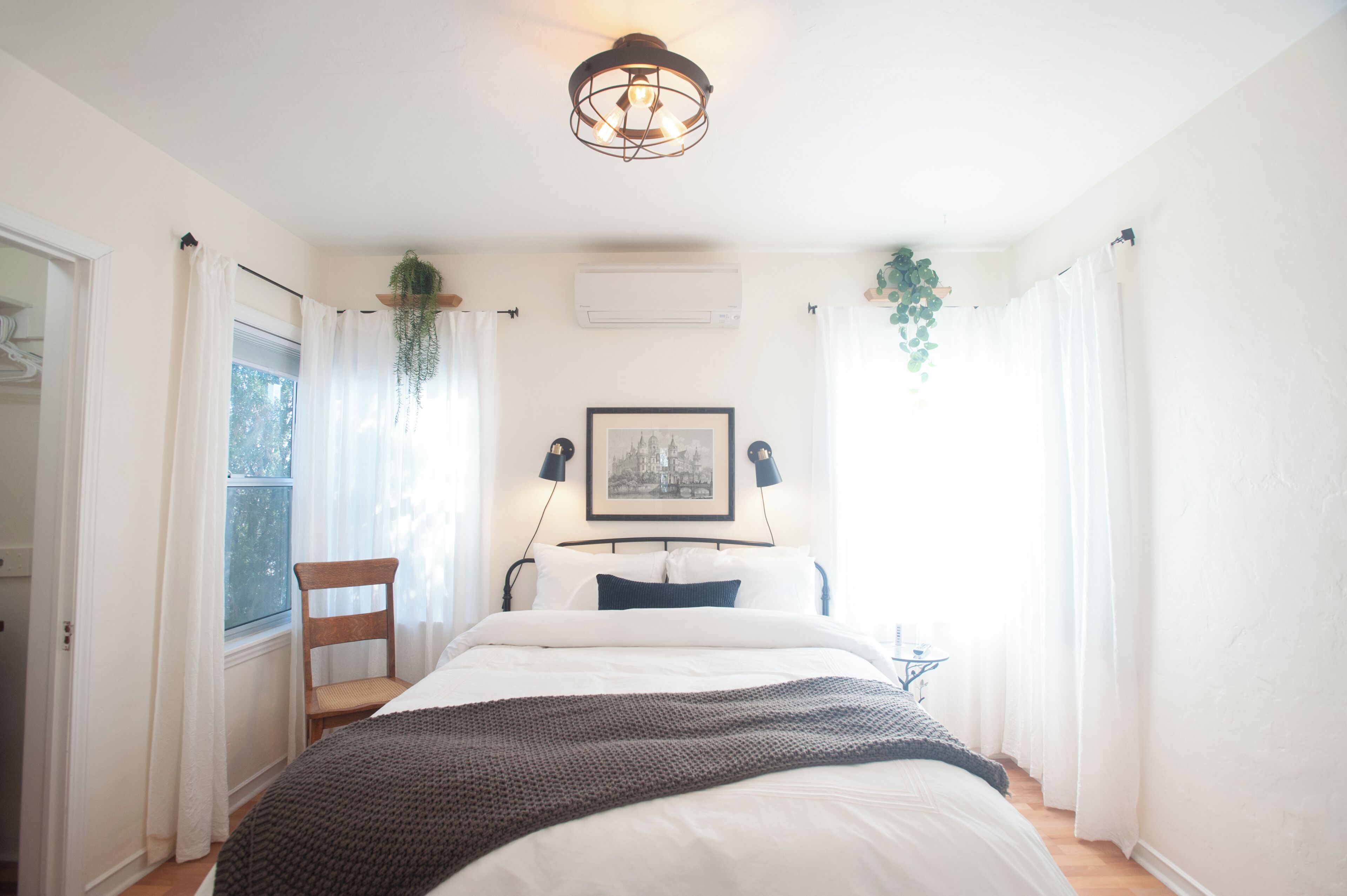 2 chambres, fer et planche à repasser, Wi-Fi gratuit, draps fournis