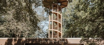 Scenic Views, king bed, Quiet Retreat, Projector Room with 2 Canine Friends