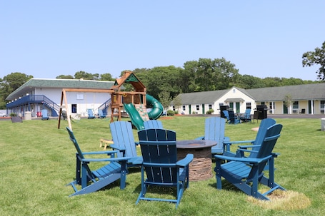 Exterior. Sunbird Cape Cod Resort