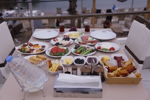 Desayuno continental incluido todos los días