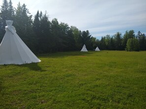 Golf - North Woods 12' Teepee Resort (Exeter)