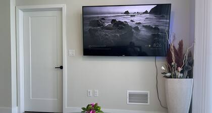 MODERN 1 BEDROOM 1 BATHROOM CONDO NEAR FLL AIRPORT