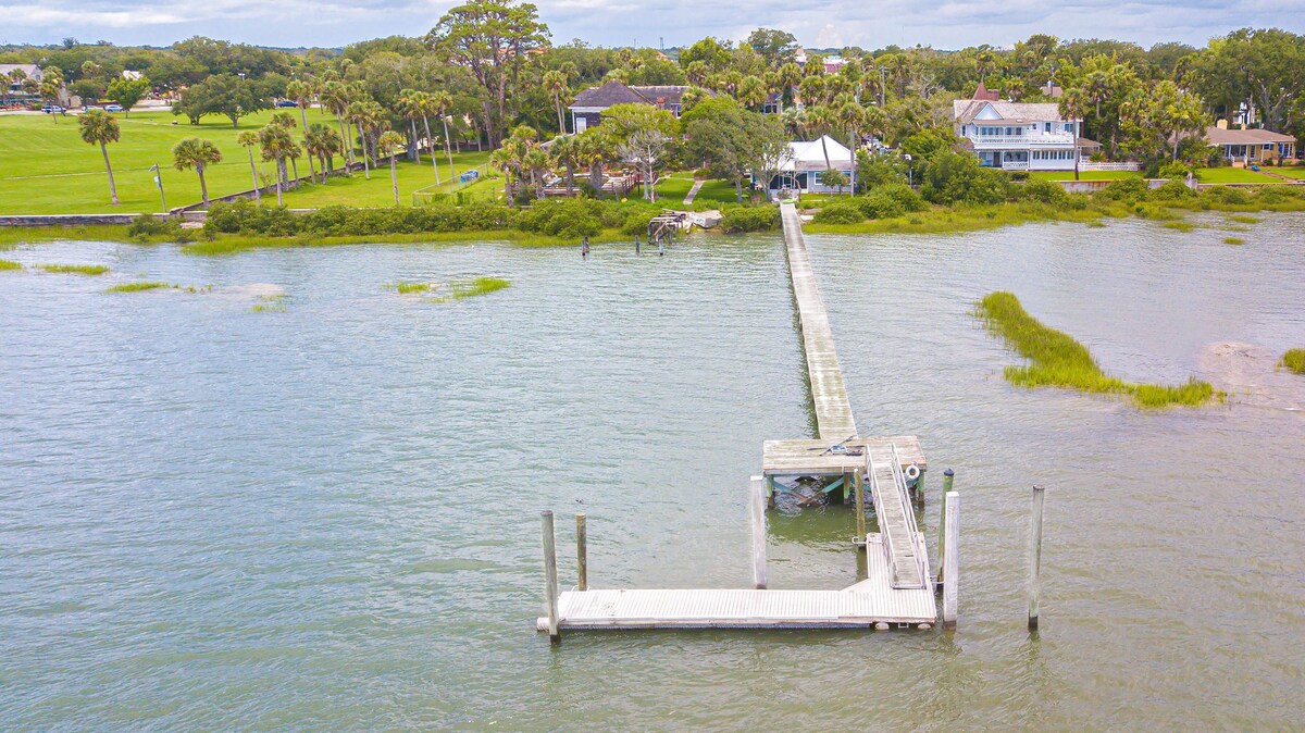 Photo 32 of Boathouse Cottage, Historic District Pvt Pier 1 blk to Trolley & Fort