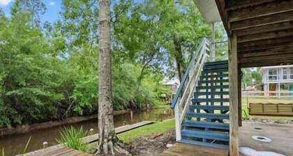 Isle Be Back - Pet Friendly Waterfront Camp 3Br 1.5Ba