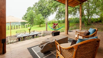 Cabaña estándar | Área de sala de estar