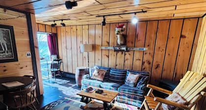 Lake Side Guest Suite
