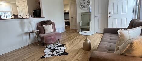 Älytelevisio, kirjoja