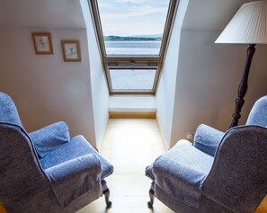 Pillowtop-bedden, individueel gedecoreerd, individueel gemeubileerd