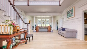 Interior - The Kemble Berkshires (Lenox)