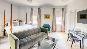 Interior - The Kemble Berkshires (Lenox)