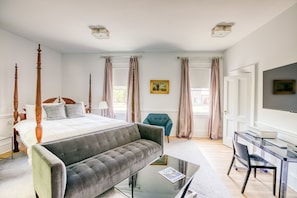 Interior - The Kemble Berkshires (Lenox)