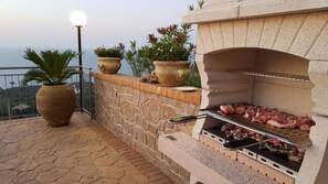 Property grounds - Villa with sea view for 8 people for exclusive use (Cefalù)