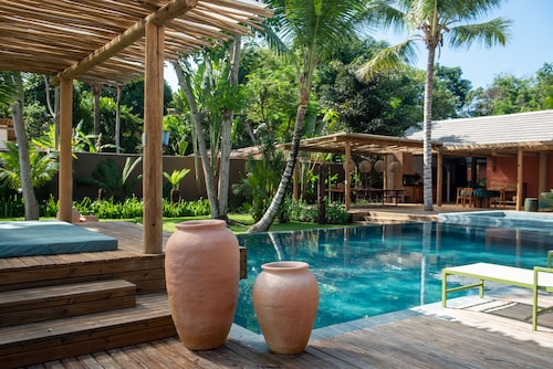  Casa Jardim Salomão