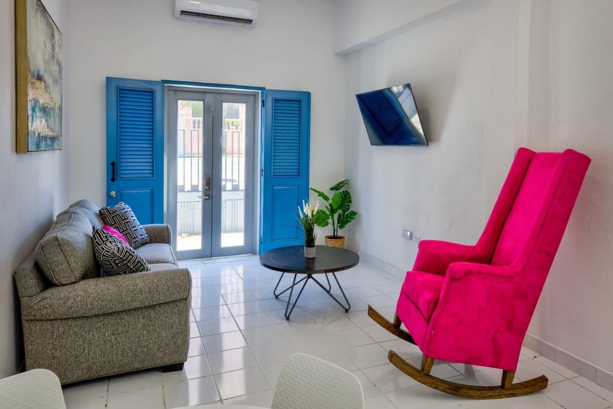 Departamento Confort | Área de sala de estar | Smart TV