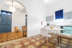Departamento Deluxe | 1 habitación, wifi gratis y ropa de cama 