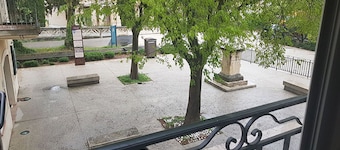 3 - Gite à Charleval