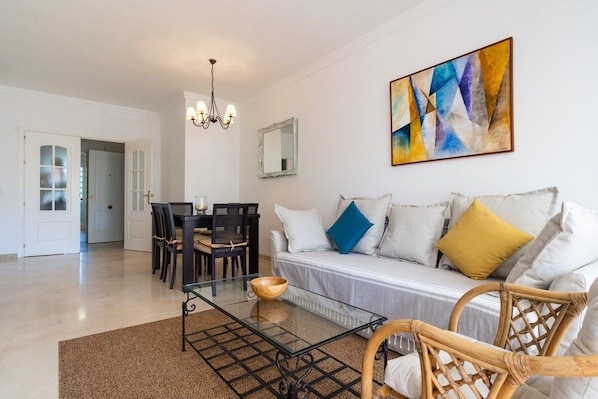 Living area - Marbella Playa 2 1 A (Marbella)