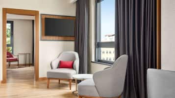 1 habitación, minibar, caja de seguridad en la habitación y escritorio