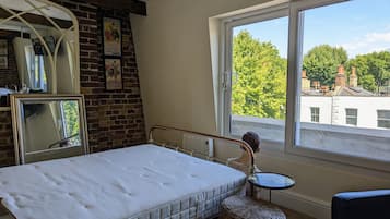 3 soverom, wi-fi (inkludert) og sengetøy