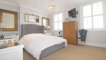 3 dormitorios, wifi gratis, ropa de cama