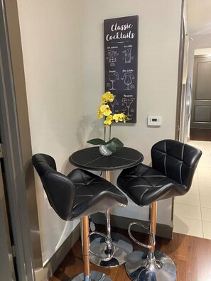 Dining - High Rise Condo/Apartment in the Medical Center Area (Houston)