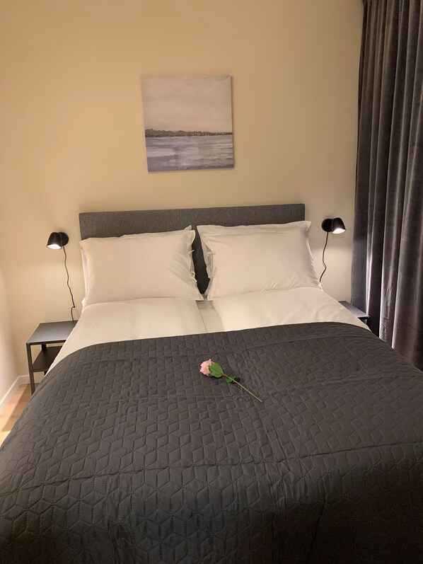 1 slaapkamer, een laptopwerkplek, gratis wifi, beddengoed