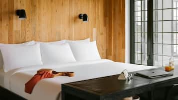 Decoración personalizada, muebles diferentes y escritorio