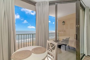 Dining - Romantic Amazing Vista & King Bed (Myrtle Beach)