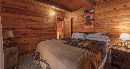 Forest Cabin 4 Cowboys Dream