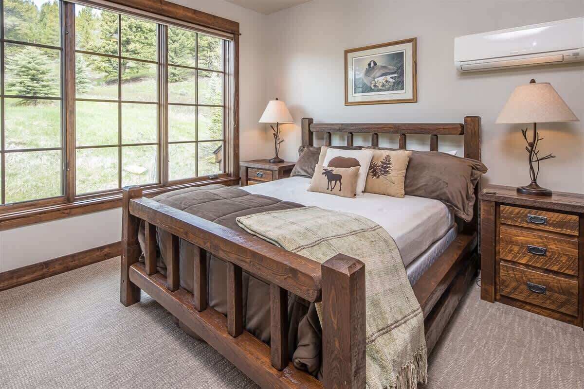 4 chambres, fer et planche à repasser, Wi-Fi, literie fournie