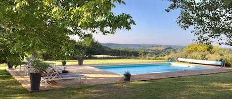 Piscine extérieure, piscine chauffée