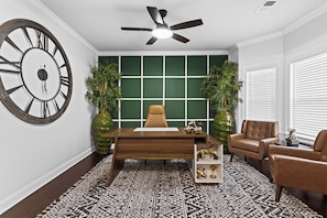 المنشأة من الداخل